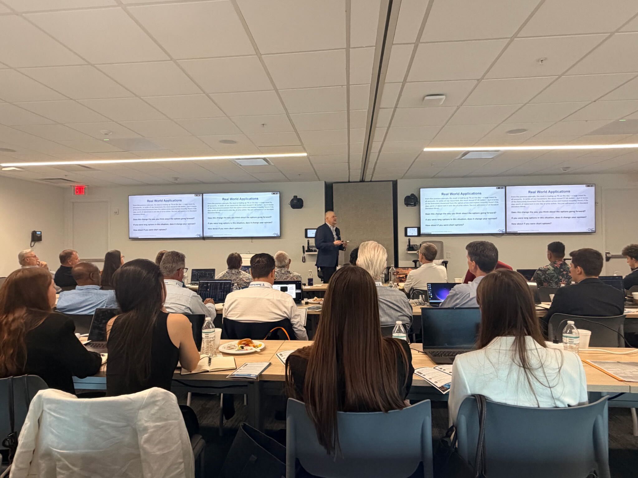 Mat-Cashman-Presenting-at-TradeStation.jpg Mat-Cashman-Presenting-at-TradeStation.jpg